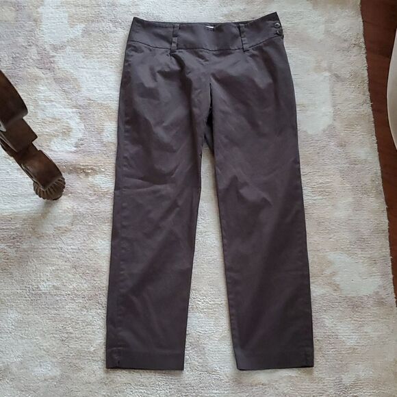 Trina Turk Cropped Pants  - Picture 2 of 9